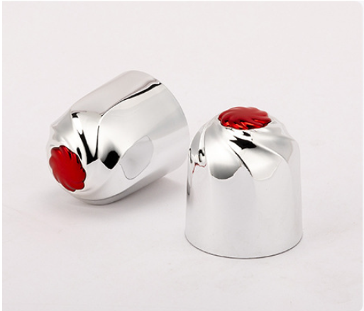 Luxury cosmetic bottle packaging set featuring a skincare glass jar, cream container, and lotion pump bottle for lotions and creams. - Image 3